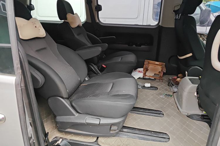 Used JAC Refine M4 2016 2.0L Manual Luxury Version