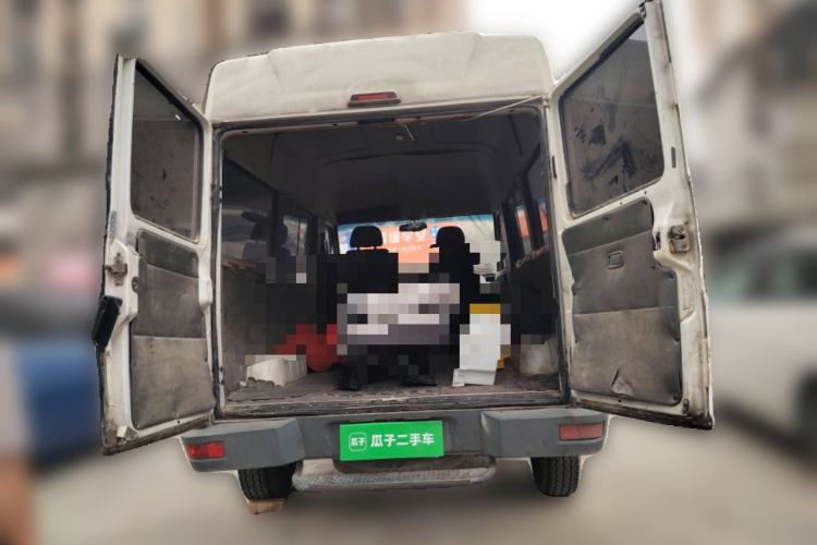 Used Iveco Daily 2012 2.5T-A35 Logistics Version 1 Mid-Roof
