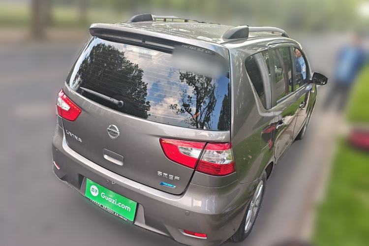 Used Nissan Livina 2015 1.6XL Manual Luxury Edition
