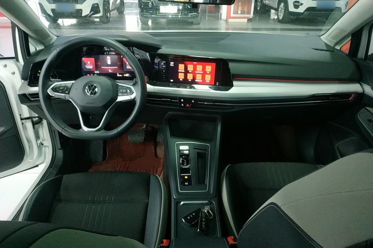 Used Volkswagen Golf 2023 280TSI DSG Pro
