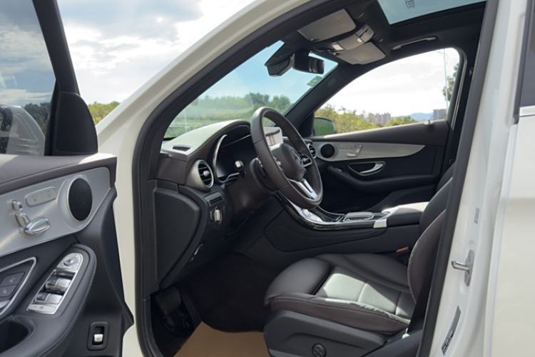 Used Mercedes-Benz GLC 2020 Facelifted GLC 260 L 4MATIC Dynamic Edition
