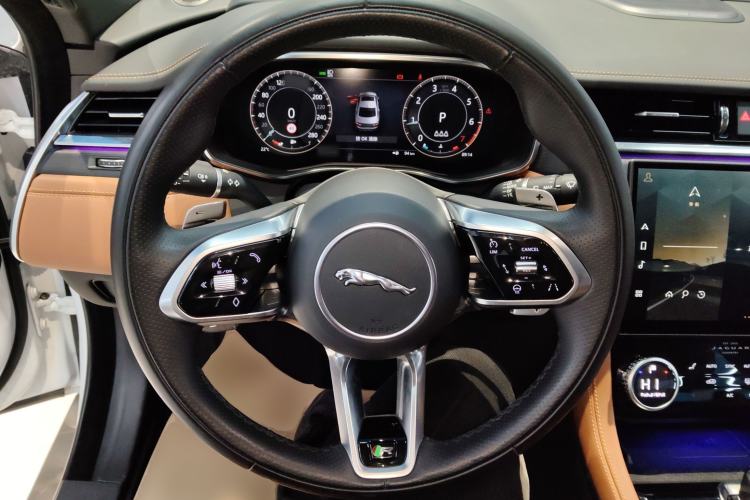 Used Jaguar XFL 2024 2.0T P300 Four-Wheel Drive Flagship Sport Gold Edition