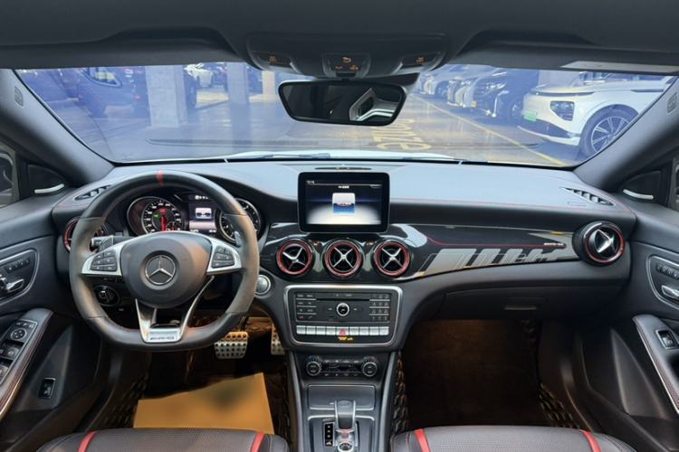 Used Mercedes-Benz CLA AMG 2017 Facelift AMG CLA 45 4MATIC Interior 1