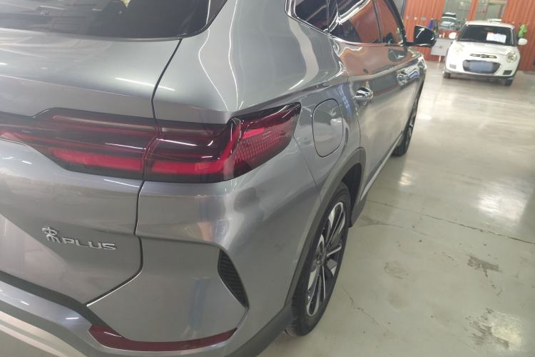 Used BYD Song PLUS New Energy 2025 DM-i 160KM Flagship Model Right Rear Taillight