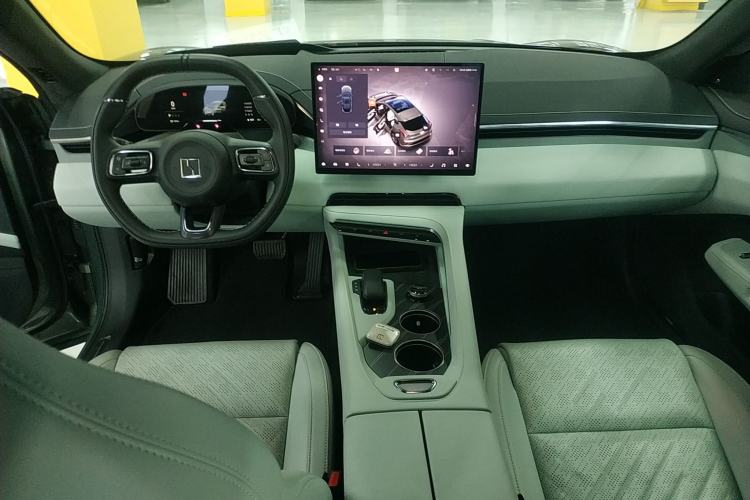 Used Zeekr 001 2025 WE Edition 100 kWh Rear-Wheel Drive