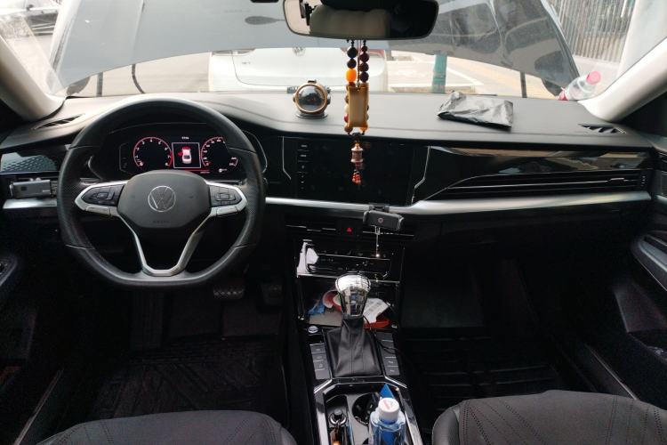 Used Volkswagen Passat 2022 330TSI Starry Luxury Edition
