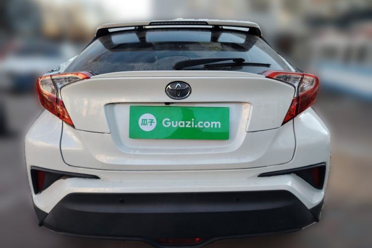 Used Toyota C-HR 2018 2.0L Leading with Sunroof China V Standard