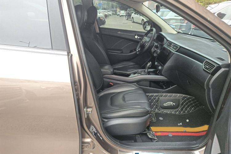 Used Dongfeng Fengon 580 2016 Revised Version 1.5T CVT Luxury Edition
