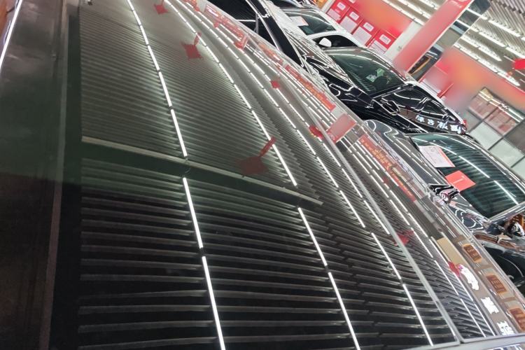 Used Toyota Avalon 2019 Dual-Engine 2.5L XLE Prestige Version China VI Standard
