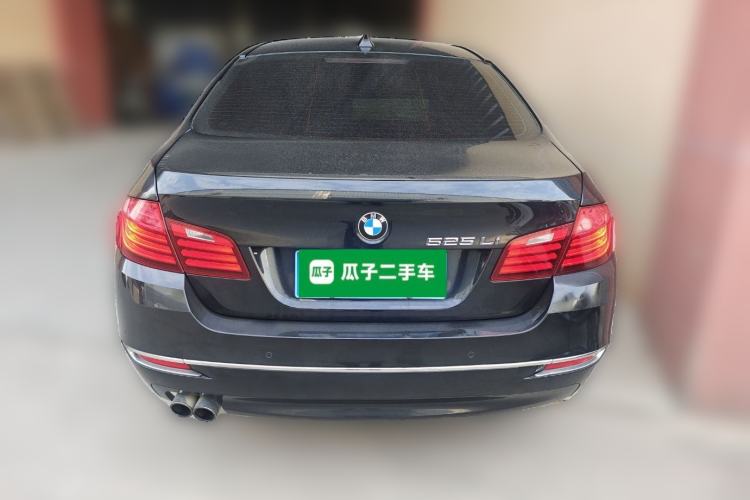 Used BMW 5 Series 2014 525Li Luxury Design Package
