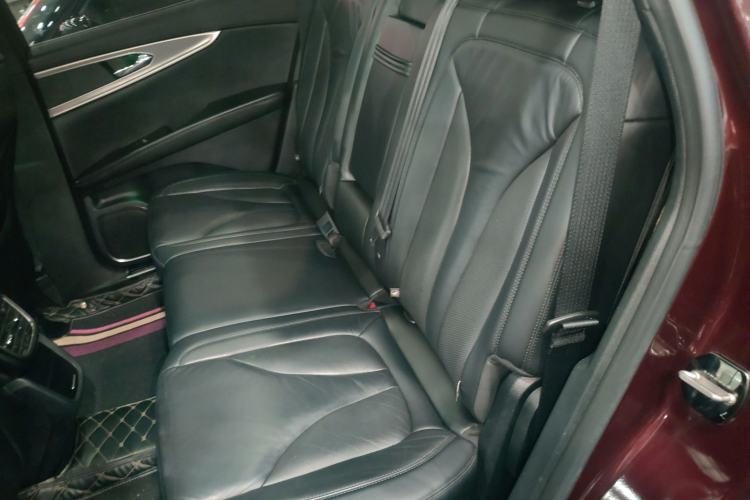 Used Lincoln Nautilus 2019 2.0T Two-Wheel Drive Luxury Edition China VI Standard Left Rear Seat