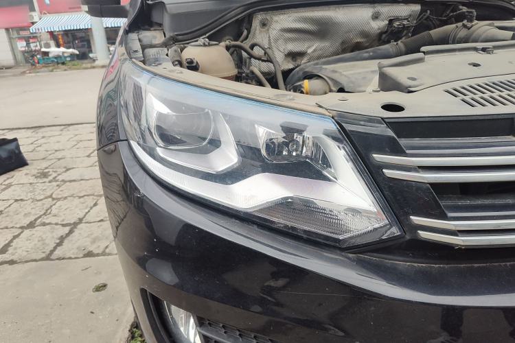 Used Volkswagen Tiguan 2015 1.8TSI Automatic Two-Wheel Drive Luxury Model
