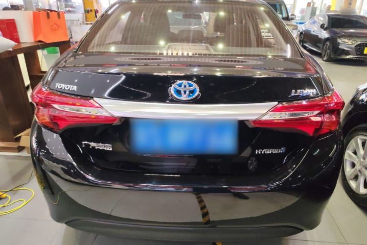 Used Toyota Levin 2016 Dual-Engine 1.8H GS E-CVT Elite Model with Sunroof
