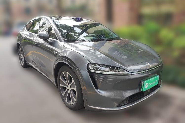 Used Hima Luxeed R7 2024 All-Electric 802 km Max Front Right 45 Deg