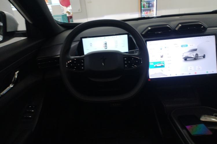 Used HEDMOS 06 2025 Model 520km