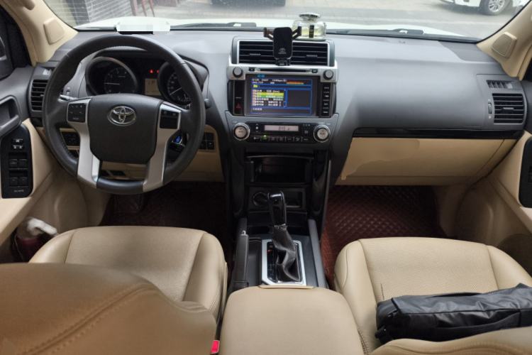 Used Toyota Prado 2013 2.7L Automatic Parallel Import