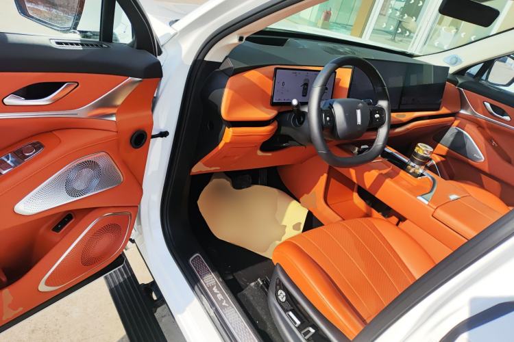 Used Wey Lanshan 2025 Four-Wheel Drive Max
