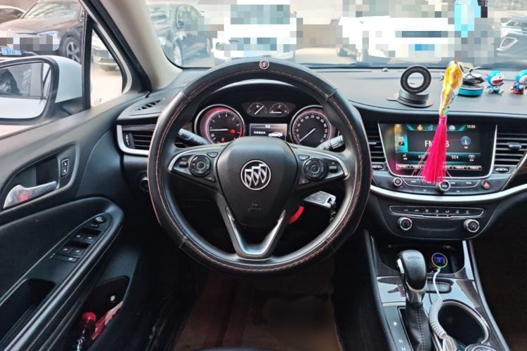 Used Buick Verano 2018 Sedan 20T Dual-Clutch Leading Model Steering Wheel