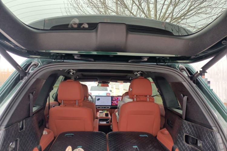 Used Li Auto L8 2023 Pro Model