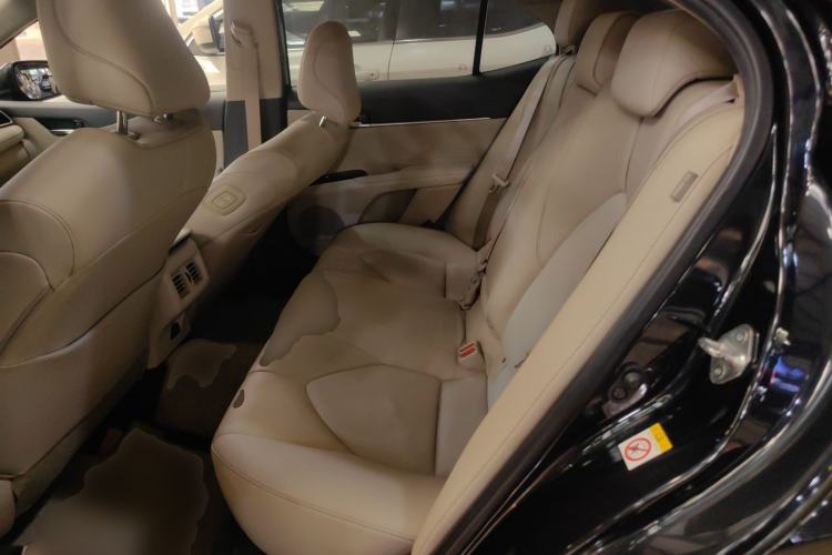 Used Toyota Camry 2018 2.0G Luxury Edition Left Rear Seat