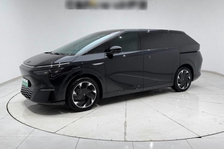 Used XPeng X9 2024 610 Long-Range Pro