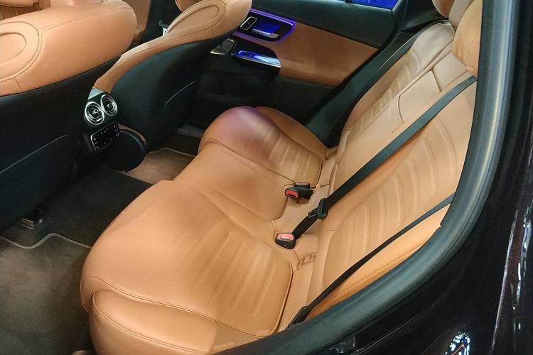 Used Mercedes-Benz GLC 2023 Facelifted GLC 300 L 4MATIC Luxury Version 5 Seats