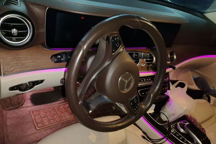 Used Mercedes-Benz E-Class 2016 E 200 L
