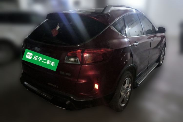 Used Bestune X80 2013 2.0L automatic luxury version
