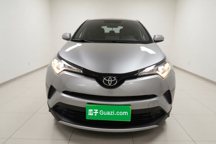 Used Toyota IZOA 2021 2.0L Yichi SPORT
