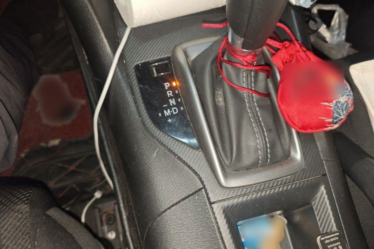 Used Mazda 3 Axela 2017 Hatchback 1.5L Automatic Comfort Model Emission Standard China V
