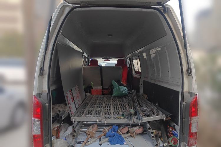 Used Foton Scenic G7 2017 2.0L Long-Wheelbase Commercial Van High-Roof Version 4 Seats 4Q20M
