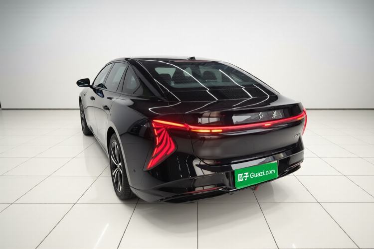 Used Hongqi EH7 2025 600 Smart Selection Edition
