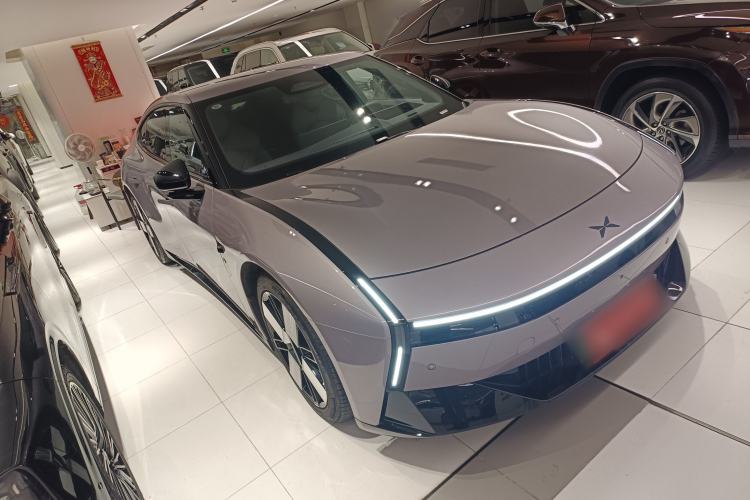 Used XPeng P7 2025 Model—750 All-Wheel-Drive High-Performance Ultra Exterior 2