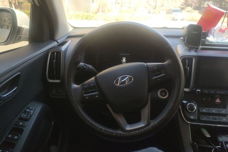 Used Hyundai ix35 2020 2.0L Automatic 2WD Zhiyong·Changxiang Edition Steering Wheel