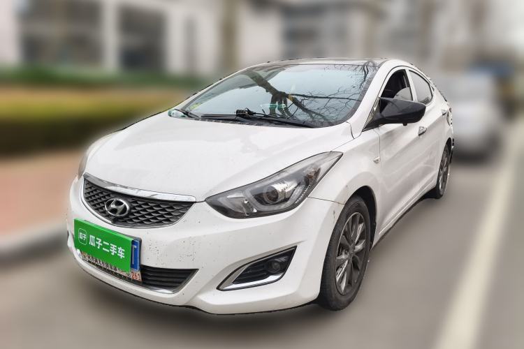 Used Hyundai Elantra (5th Generation / Langdong) 2016 1.6L Automatic Smart Version