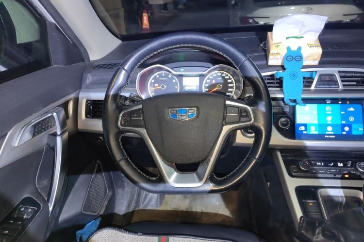 Used Geely Auto Emgrand X7 Sport 2016 2.0L Manual ZhiShang Version