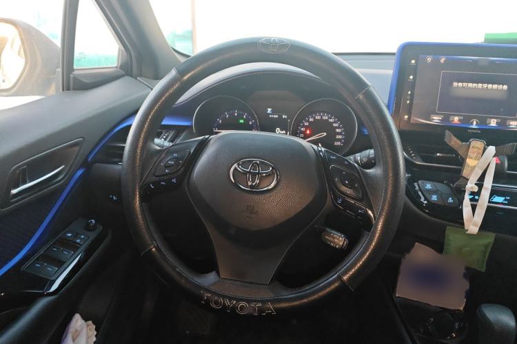 Used Toyota IZOA 2020 2.0L Enjoy Edition