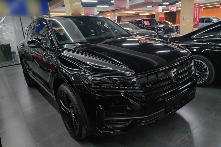 Used Volkswagen Touareg 2022 3.0 TSI Luxury Edition Black Diamond Sport Package