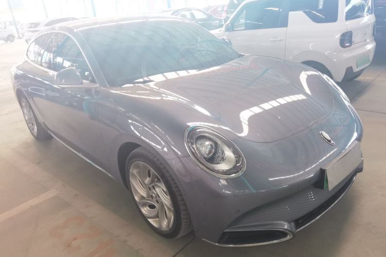 Used ORA Lightning Cat 2022 555 km Luxury Edition
