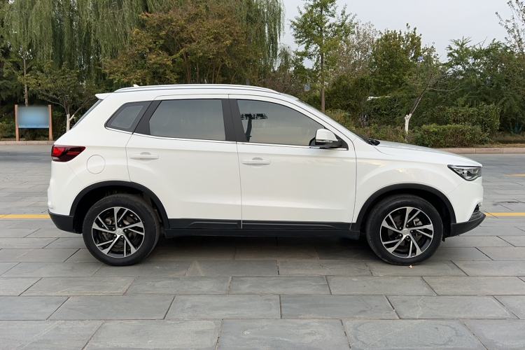 Used Bestune X40 2019 1.6L Automatic Connected Smart Cool Version China V Emission Standard