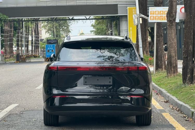 Used XPeng G9 2025 625 Long-Range Max
