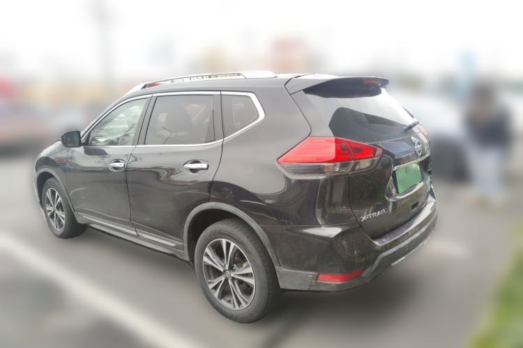 Used Nissan X-Trail 2017 2.5L CVT Leading Edition 4WD Rear Left 45 Deg