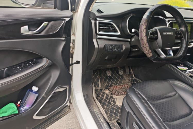 Used JETOUR X90 2019 1.5T Manual Enjoyment Version 5 Seats China V Emission Standard
