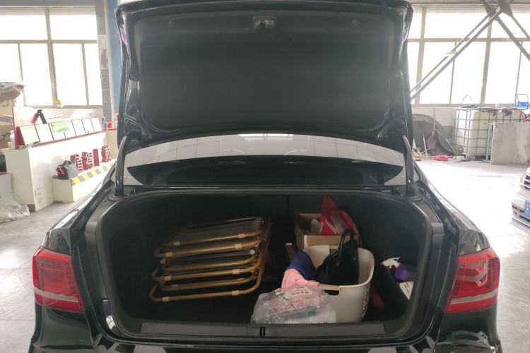 Used Volkswagen Magotan 2016 1.8TSI Luxury Comfort Model