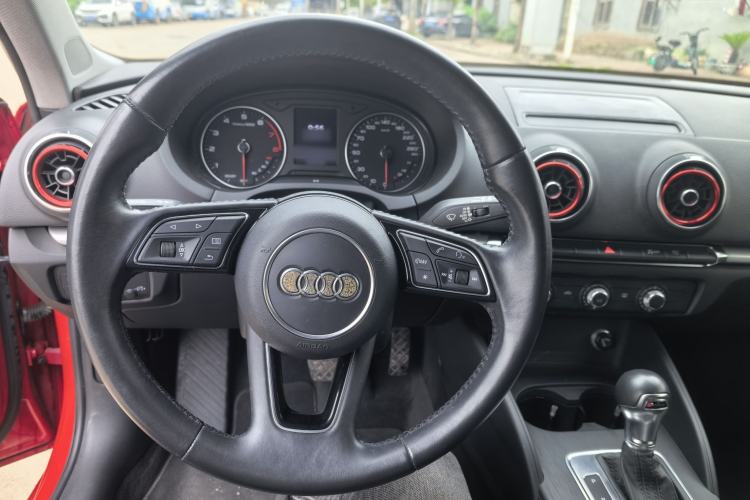 Used Audi A3 2018 30th Anniversary Edition Sportback 35 TFSI Ambition Model
