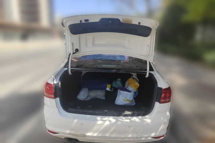 Used Volkswagen Lavida 2017 230TSI DSG Comfort Edition
