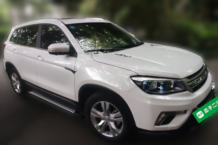 Used CHANGAN CS75 2016 1.8T Automatic Elite Model China V Standard Front Right 45 Deg