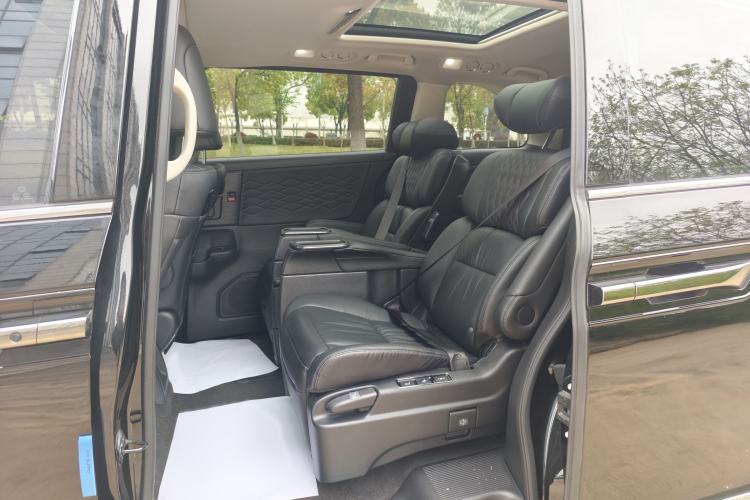 Used Honda Elysion 2022 2.0L eHEV Luxury Edition