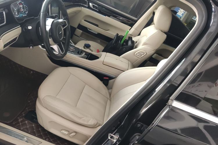 Used Zotye T700 2017 1.8T Dual-Clutch Prestige Model
