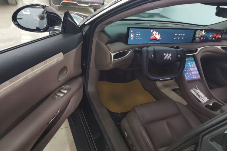 Used IM L6 2025 Ultra Model Driver Seat